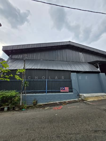 Detached Factory for Rent in Salak South (Kuala Lumpur) - Nicholas Lee - Exterior - PropertyGuru.com.my