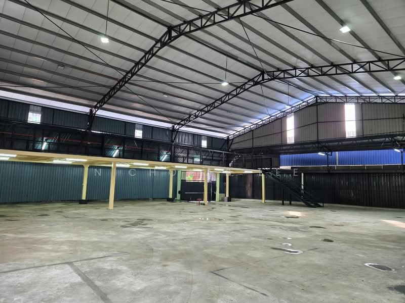 Detached Factory for Rent in Salak South (Kuala Lumpur) - Nicholas Lee - Interior - PropertyGuru.com.my