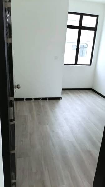Rumah Teres 2 Tingkat untuk Dijual di Bandar Tiram (Ulu Tiram) - Karl Lim - Interior - PropertyGuru.com.my