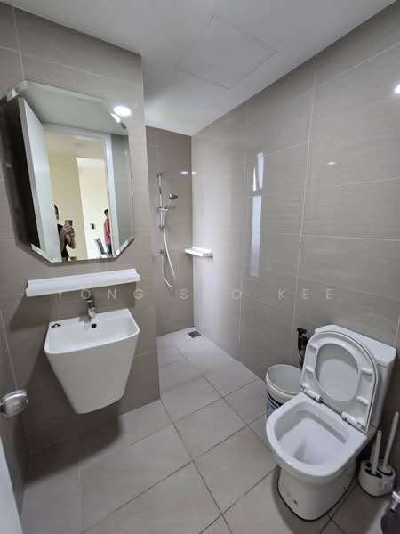 Servis Apartment untuk Disewa di GEM Residences - Yong Soo Kee - Bathroom - PropertyGuru.com.my