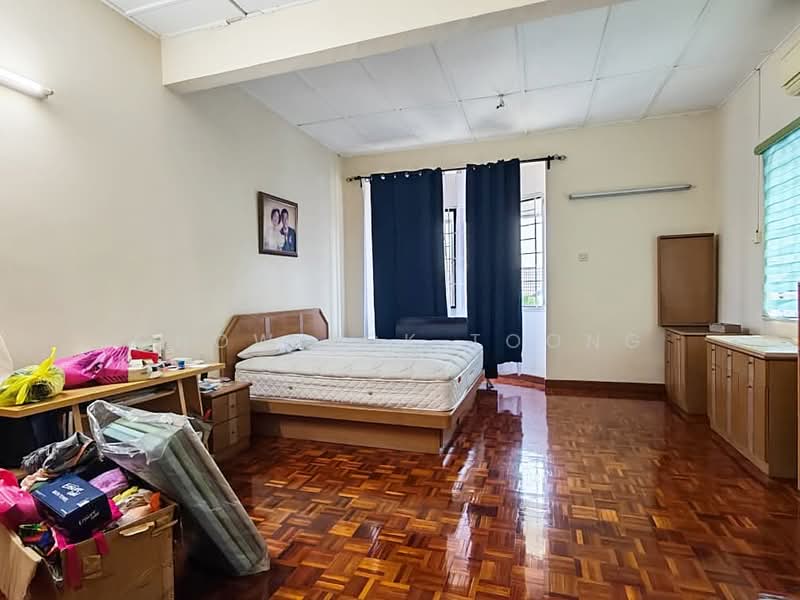 Rumah Teres 2-Tingkat untuk Dijual di Bandar Kinrara (Selangor) - Chow Kok Toong - Bedroom - PropertyGuru.com.my