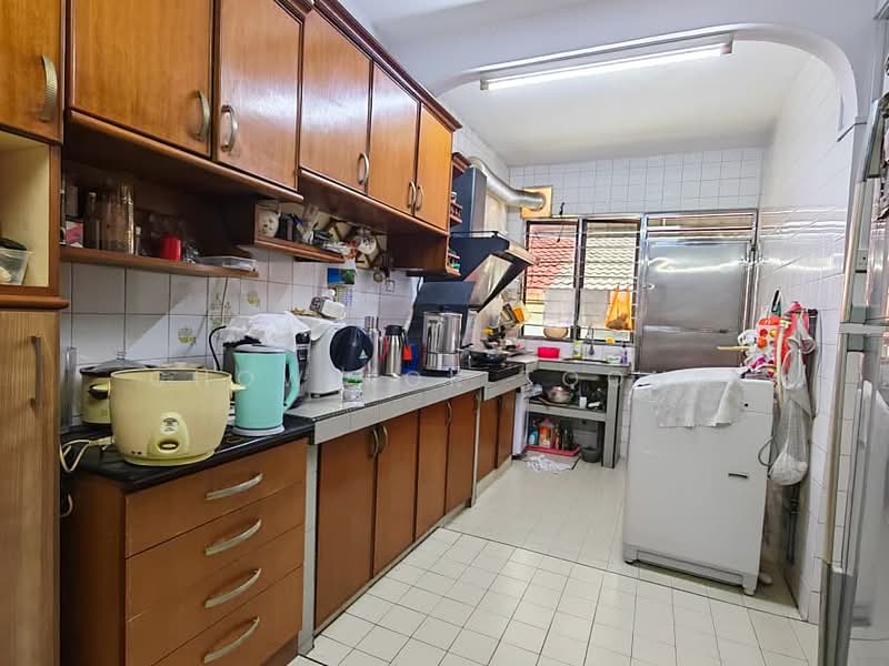 Rumah Teres 2-Tingkat untuk Dijual di Bandar Kinrara (Selangor) - Chow Kok Toong - Kitchen - PropertyGuru.com.my