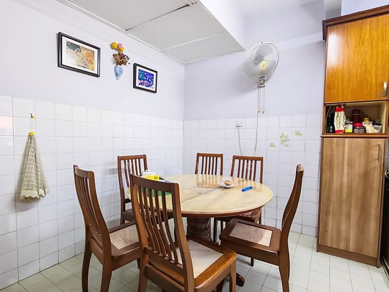 Rumah Teres 2-Tingkat untuk Dijual di Bandar Kinrara (Selangor) - Chow Kok Toong - Dining Room - PropertyGuru.com.my