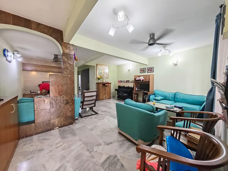 Rumah Teres 2-Tingkat untuk Dijual di Bandar Kinrara (Selangor) - Chow Kok Toong - Living Room - PropertyGuru.com.my