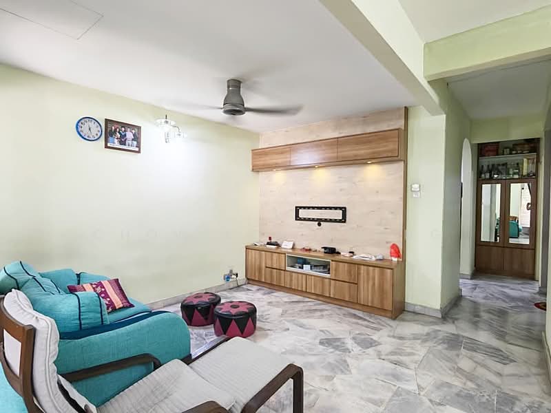 Rumah Teres 2-Tingkat untuk Dijual di Bandar Kinrara (Selangor) - Chow Kok Toong - Living Room - PropertyGuru.com.my