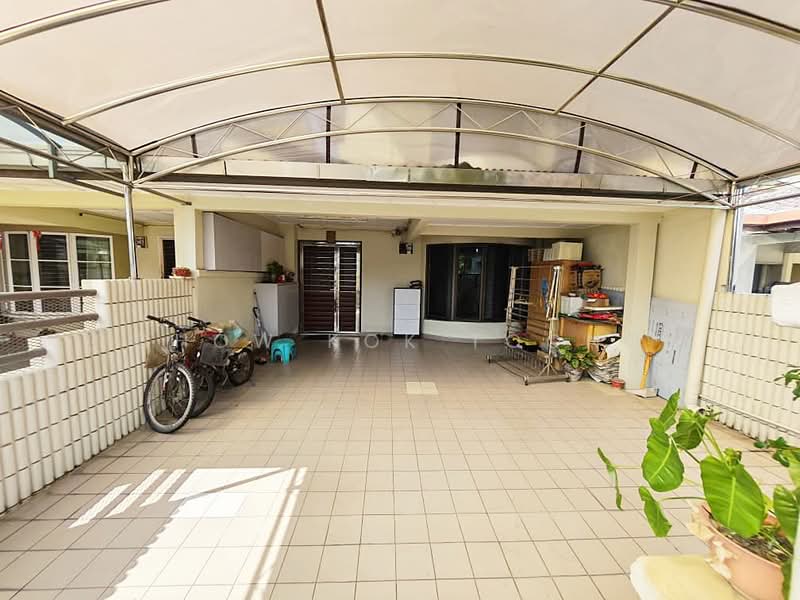 Rumah Teres 2-Tingkat untuk Dijual di Bandar Kinrara (Selangor) - Chow Kok Toong - Exterior - PropertyGuru.com.my