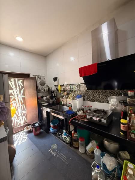 Rumah Berkembar untuk Dijual di Rawang (Selangor) - CK Yap - Kitchen - PropertyGuru.com.my