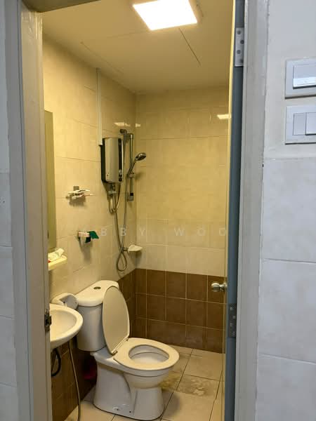 Kondominium untuk Disewa di Prima U1 - Abby Woo - Bathroom - PropertyGuru.com.my