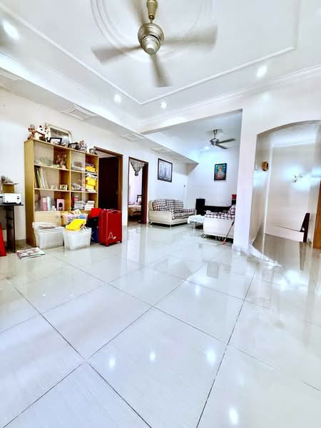 Rumah Teres 2 Tingkat untuk Dijual di Taman Desa Tebrau (Tebrau) - Karl Lim - Living Room - PropertyGuru.com.my