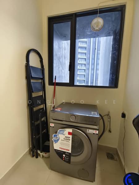 Servis Apartment untuk Disewa di GEM Residences - Yong Soo Kee - Balcony - PropertyGuru.com.my