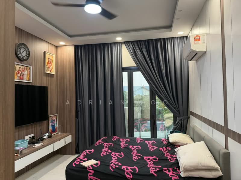 Rumah Teres 3 Tingkat untuk Dijual di Puchong (Selangor) - Adrian Loo - Bedroom - PropertyGuru.com.my