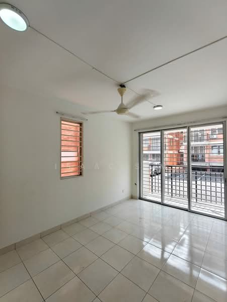 Apartment for Rent at Villa Residence - Isaac Sim - Living Room - PropertyGuru.com.my