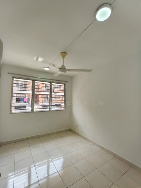 Apartment for Rent at Villa Residence - Isaac Sim - Interior - PropertyGuru.com.my