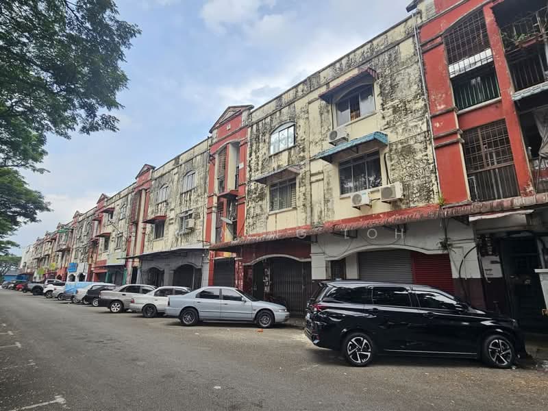 Shop for Sale in Skudai (Johor) - Kim Yeng Loh - Exterior - PropertyGuru.com.my