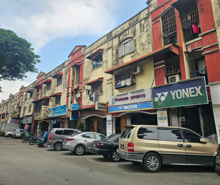 Shop for Sale in Skudai (Johor) - Kim Yeng Loh - Exterior - PropertyGuru.com.my