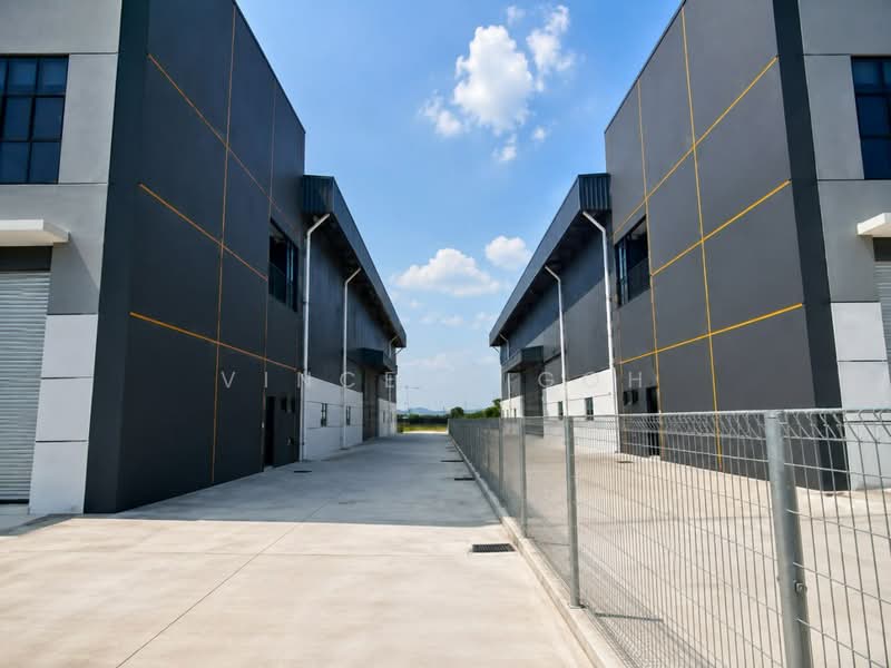 Detached Factory for Sale in Kampung Sri Cheeding (Jenjarom) - Vincent Goh - Exterior - PropertyGuru.com.my