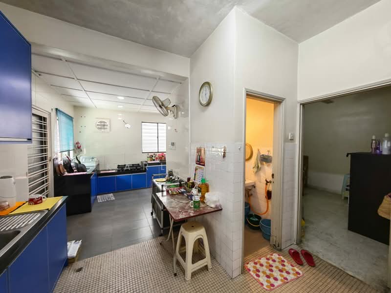 Rumah Teres 2 Tingkat untuk Dijual di SS25 (Petaling Jaya) - Karl Phang - PropertyGuru.com.my