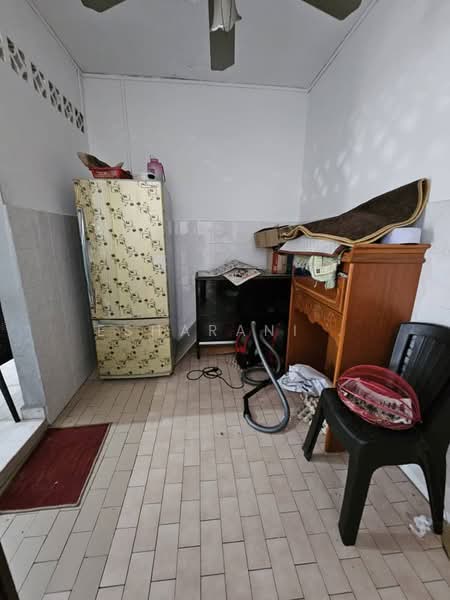 Rumah Teres 1 Tingkat untuk Dijual di Batu 9 (Cheras) - Esharani . - PropertyGuru.com.my