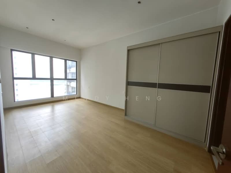 Kondominium untuk Dijual di Bay Laurel @ Country Garden Danga Bay - Mindy Heng - Bedroom - PropertyGuru.com.my