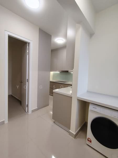 Servis Apartment untuk Disewa di GEM Residences - Yong Soo Kee - Kitchen - PropertyGuru.com.my