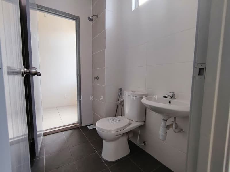 Rumah Teres 2 Tingkat untuk Dijual di Bukit Mertajam (Penang) - Azura Ghani - Bathroom - PropertyGuru.com.my