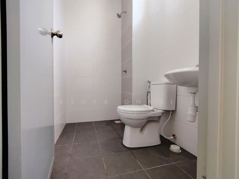 Rumah Teres 2 Tingkat untuk Dijual di Bukit Mertajam (Penang) - Azura Ghani - Bathroom - PropertyGuru.com.my
