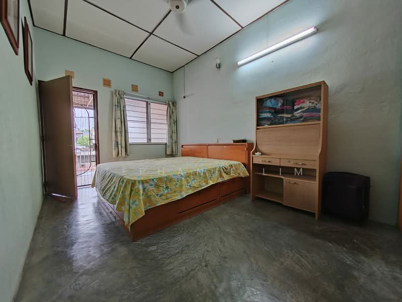 Terraced House for Sale in George Town (Penang) - Stephanie Lim - Bedroom - PropertyGuru.com.my