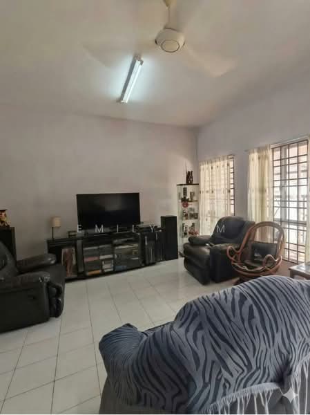Rumah Teres 2 Tingkat untuk Dijual di Bandar Bukit Tinggi 2 (Klang) - Emily Lim - Living Room - PropertyGuru.com.my
