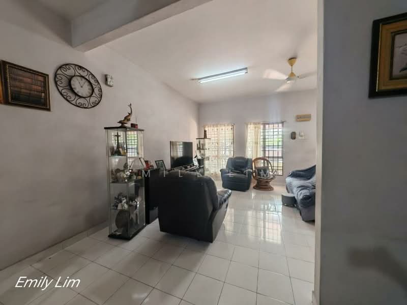 Rumah Teres 2 Tingkat untuk Dijual di Bandar Bukit Tinggi 2 (Klang) - Emily Lim - Living Room - PropertyGuru.com.my
