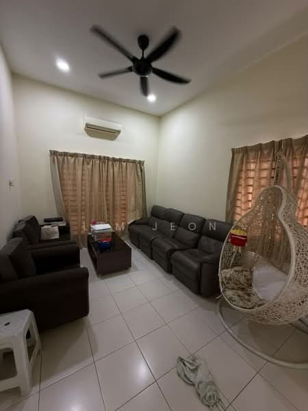 1-storey Terraced House for Sale in Taman Sentosa (Klang) - Lim Jeon - Living Room - PropertyGuru.com.my