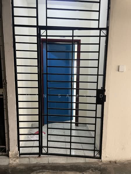 Pangsapuri untuk Disewa di Pangsapuri Mutiara Subang - Asman Samsudin - Entrance - PropertyGuru.com.my
