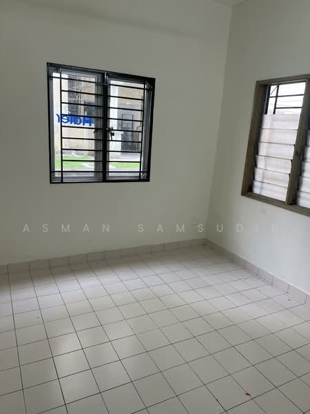Pangsapuri untuk Disewa di Pangsapuri Mutiara Subang - Asman Samsudin - Interior - PropertyGuru.com.my