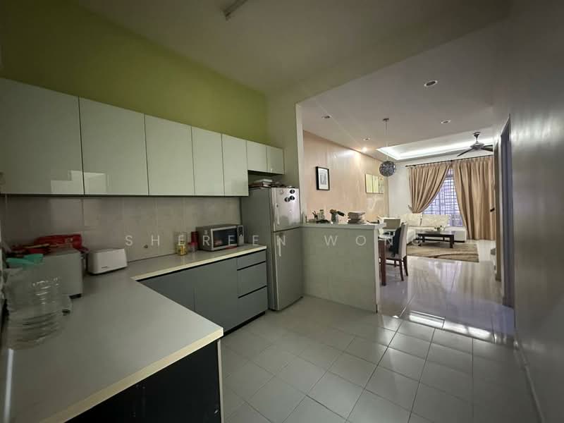 2-storey Terraced House for Sale in Johor Bahru (Johor) - Shereen Wong - Kitchen - PropertyGuru.com.my