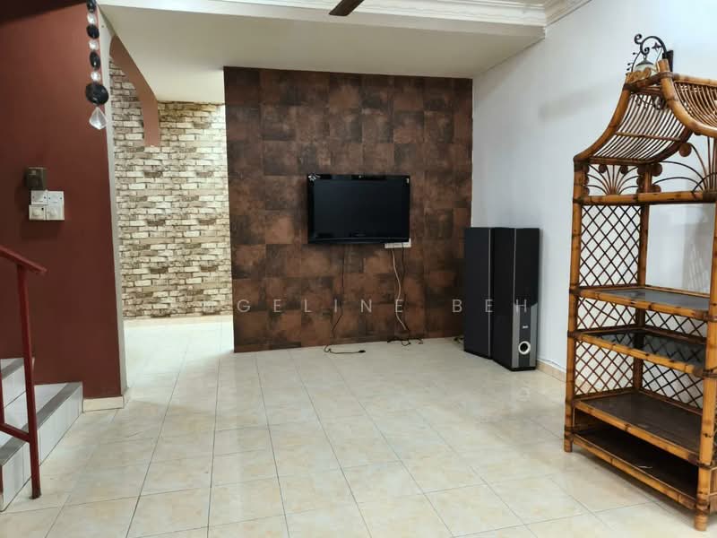 2-storey Terraced House for Rent in Batu Maung (Penang) - Angeline Beh - Living Room - PropertyGuru.com.my