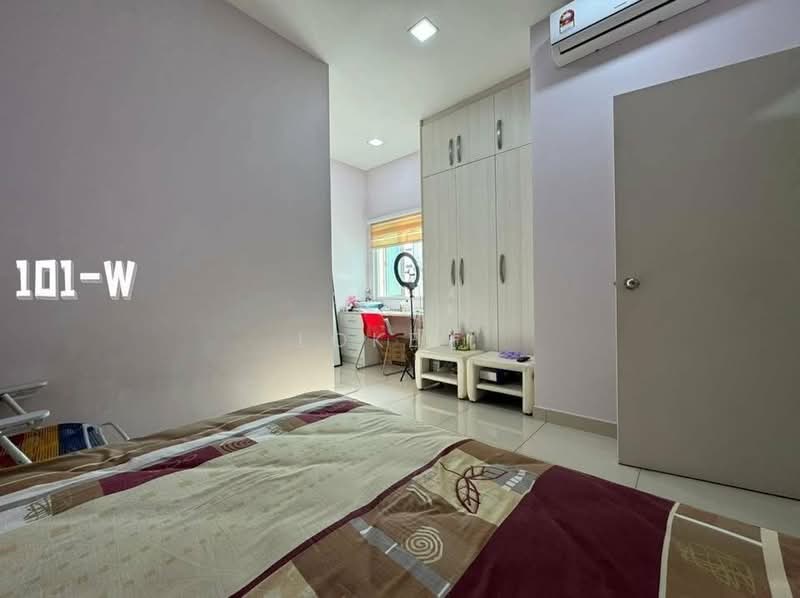 Rumah Berkembar untuk Dijual di Setia Damai (Setia Alam) - Loke . - Bedroom - PropertyGuru.com.my