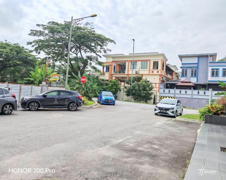 Semi-Detached House for Sale in Saujana Impian (Kajang) - Azli Ibrahim - Exterior - PropertyGuru.com.my