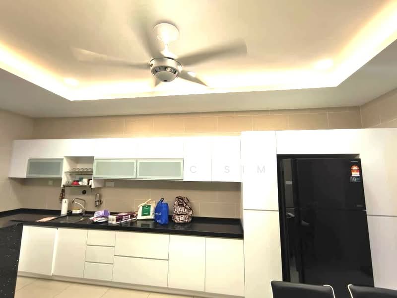 Rumah Teres 2 Tingkat untuk Disewa di Goodview Heights (Kajang) - Isaac Sim - Kitchen - PropertyGuru.com.my