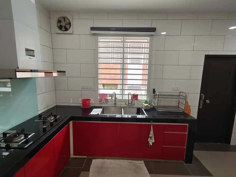 Rumah Teres 2 Tingkat untuk Disewa di Goodview Heights (Kajang) - Isaac Sim - Kitchen - PropertyGuru.com.my