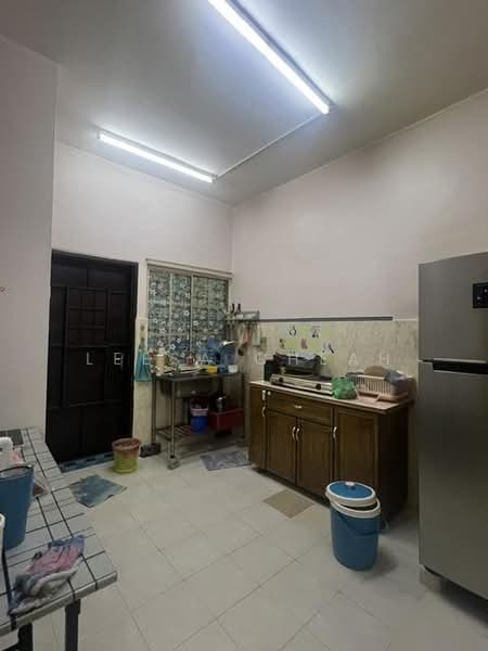 Rumah Teres 2 Tingkat untuk Dijual di Taman Seri Murni (Butterworth) - Leesa Cheah - Kitchen - PropertyGuru.com.my