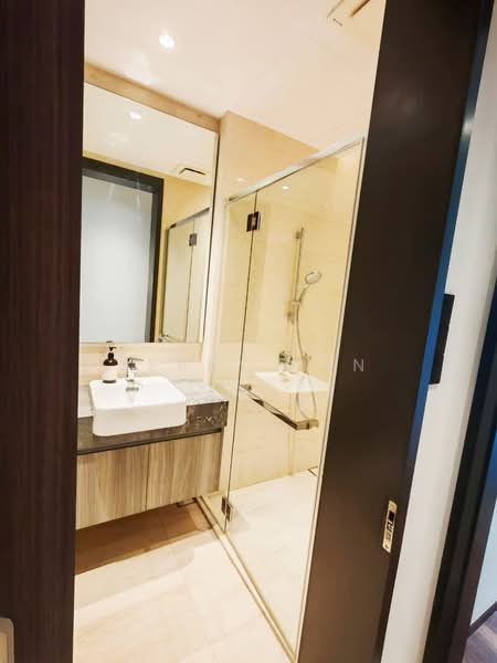 Servis Apartment untuk Disewa di Marriott Residence @ Gurney - Jerry Tan - Bathroom - PropertyGuru.com.my