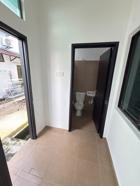 Rumah Berkembar untuk Dijual di Ujong Pasir (Melaka) - Ching Linn Sei - PropertyGuru.com.my