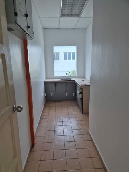 Detached Factory for Rent in Taman Industri Alam Jaya (Puncak Alam) - Ms Teh - Interior - PropertyGuru.com.my