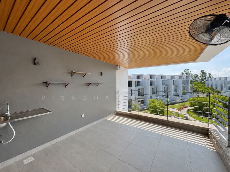 Rumah Teres 3.5 Tingkat untuk Disewa di Rawang (Selangor) - Visaghan Naidu - Balcony - PropertyGuru.com.my