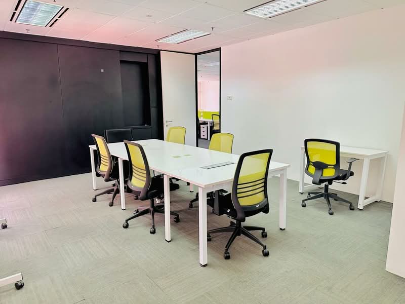 Office for Rent in KL City Centre (Kuala Lumpur) - Lyn . - Interior - PropertyGuru.com.my