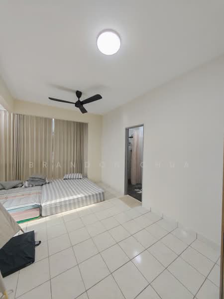 Pangsapuri untuk Disewa di Residensi Larkin Indah - Brandon Chua - Bedroom - PropertyGuru.com.my