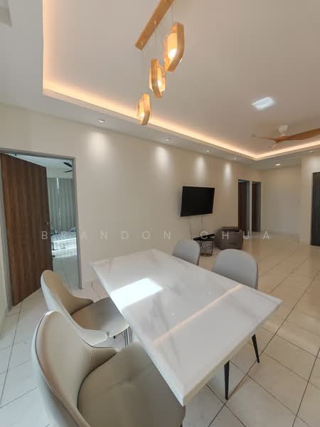 Pangsapuri untuk Disewa di Residensi Larkin Indah - Brandon Chua - Living Room - PropertyGuru.com.my
