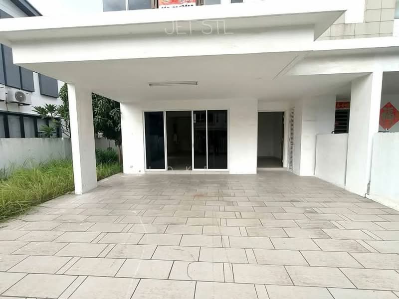 Rumah Berkembar untuk Dijual di Setia Damai (Setia Alam) - Loke . - Exterior - PropertyGuru.com.my
