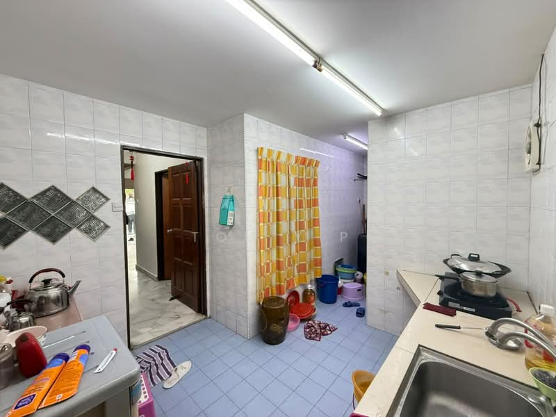 2-storey Terraced House for Sale in U5,Taman Subang Perdana (Shah Alam) - Tom Yip - Kitchen - PropertyGuru.com.my