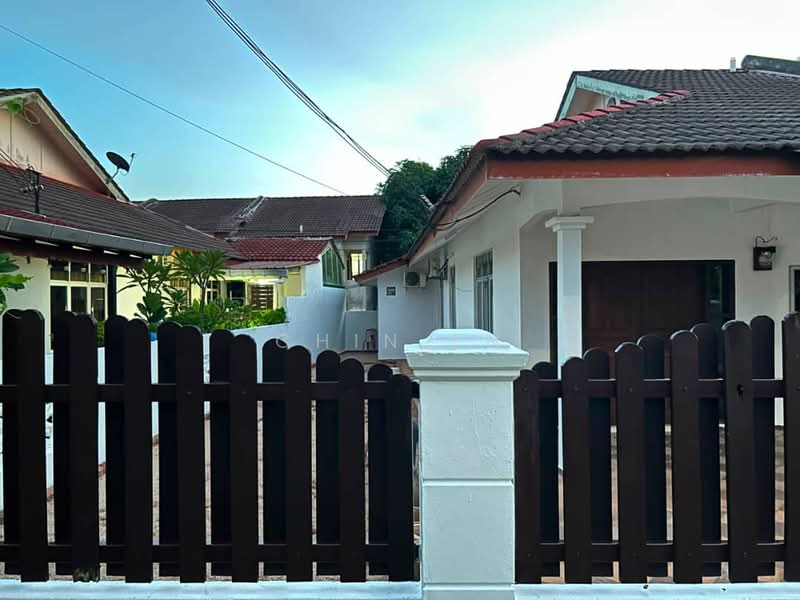1-storey Terraced House for Sale in Taman Saujana Indah (Bukit Katil) - CHIN FN - Exterior - PropertyGuru.com.my