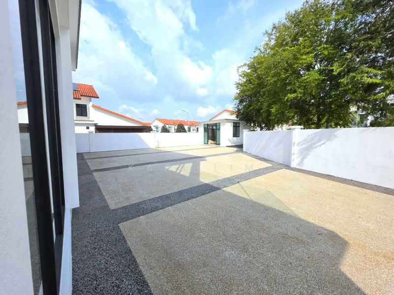 Rumah Teres 2 Tingkat untuk Dijual di Bandar Dato Onn (Tebrau) - Karl Lim - Exterior - PropertyGuru.com.my